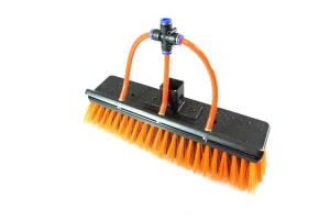 Alpha Shifter 308 Glass Brush with Built-in Rinse Bar 12"
